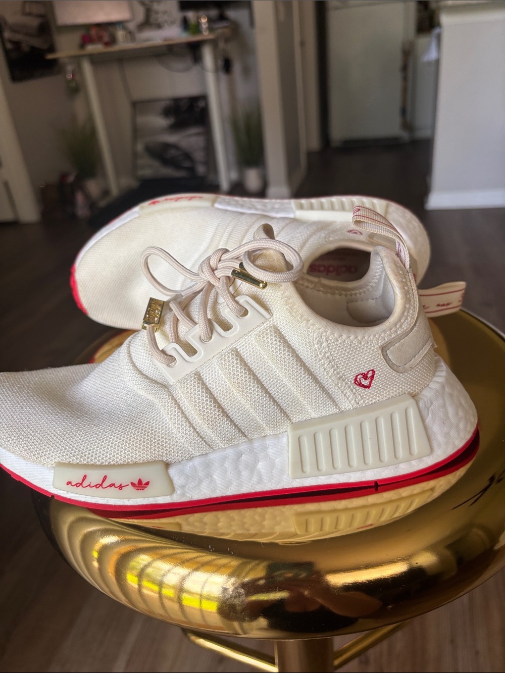 Adidas Valentine’s ❤️ Cream and Red NMD_R1 Sneakers - Picture 11 of 15